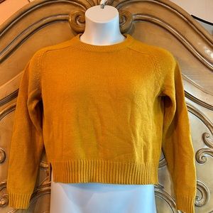 H&M cropped yellow sweater